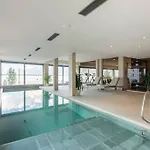 Le National Switzerland * モントルー