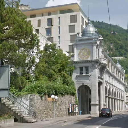 Le National Switzerland