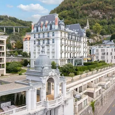 Le National Switzerland アパート モントルー