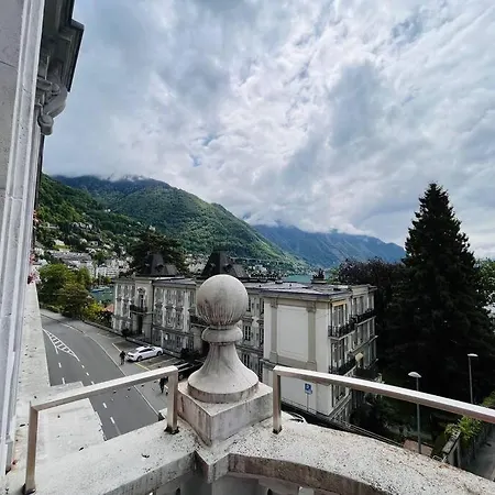 Le National Switzerland *