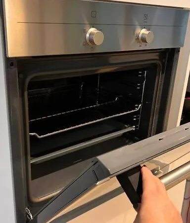 Le National Switzerland