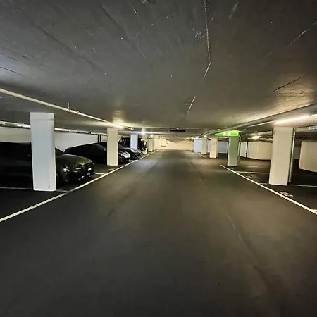 Le National Switzerland