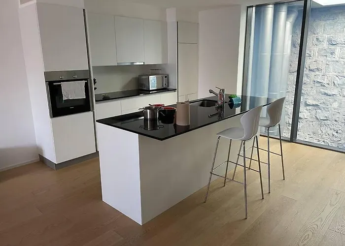 Le National Switzerland